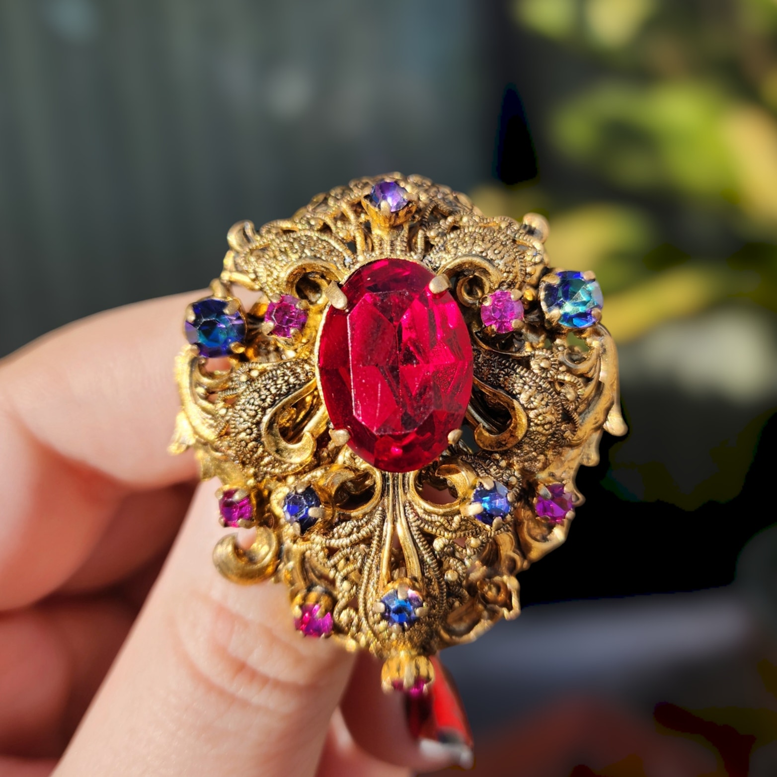 Vtg West Germany Brooch Gold Filigree Red Mystic Glass Stones Art Deco Victorian 85$